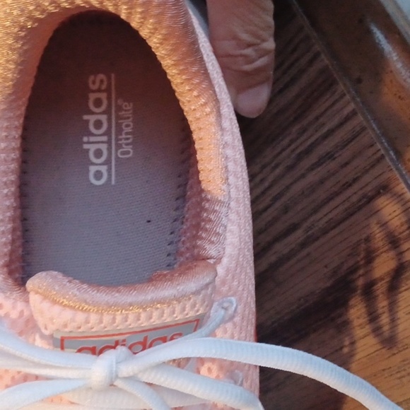 Adidas Peach Ortholite Size 10, like new - Picture 6 of 8